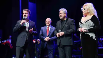 Bursa'da sanat müziği ustaları aynı sahnede buluştu