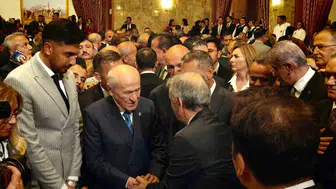 Bahçeli: Yeni partinin Cumhurbaşkanımız salondayken ayrılması doğru değildi