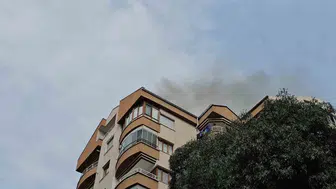 9 katlı binanın çatısındaki yangın itfaiye sayesinde söndürüldü