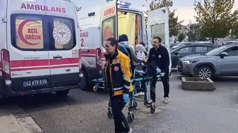 Konya'da iki ayrı trafik kazasında 6 kişi yaralandı