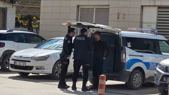 Okula silahla giren genç gözaltına alındı, ruhsatlı çıktı
