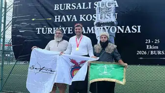 Adanalı okçular Bursa'daki Türkiye Şampiyonası'ndan madalyalarla döndü