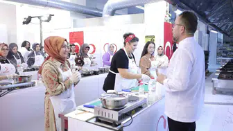 Diyarbakırlı depremzede kadınlar Türk Kızılay ile profesyonel mutfağa adım attı