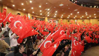 Atakum'da Cumhuriyet'in 103. yılı etkinliklerinde 600 motifli bayrak detayı