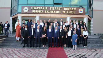 Diyarbakır Ticaret Borsasında Engin Yeşil yeniden başkan seçildi