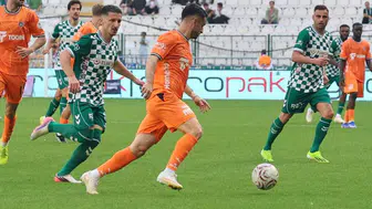 Konyaspor ve Başakşehir 0-0 berabere kaldı