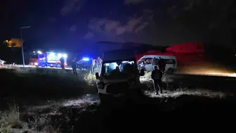 Van’ın Edremit ilçesinde servis minibüsleri çarpıştı, 8 kişi yaralandı