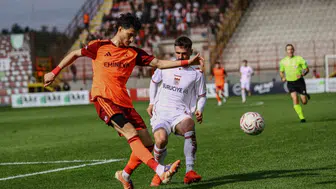 Ümraniyespor Evinde Şov Yaptı: Sivasspor Karşısında 4-0'lık Farklı Galibiyet