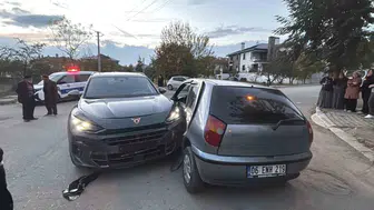 Bolu'da cip ile otomobil çarpıştı: 4 yaralı
