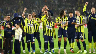 Fenerbahçe, Corendon Alanyaspor’u 3-0 mağlup ederek 3. galibiyetini aldı