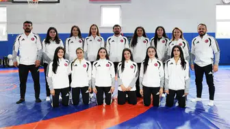 Astana'da dünya şampiyonası heyecanı: Milli kadın güreşçiler mindere çıkıyor