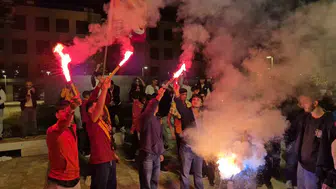 Adıyaman'da Galatasaray taraftarları derbi zaferini kutladı