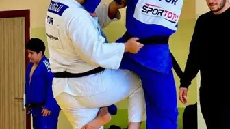 Bilecik'te amatör spor haftasında judo ve güreş heyecanı