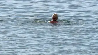 Bodrum'da Yazdan Kalma Günler: Sıcaklığı Gören Sahile Koştu