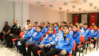 Kayseri’de güreş değerlendirme toplantısı yapıldı