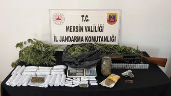 Mersin'de uyuşturucu operasyonlarında 4 şüpheli tutuklandı