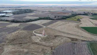 Anadolu Selçuklu Devleti'nin Turhasan Bey'e ithafen yaptırdığı 8 asırlık türbe