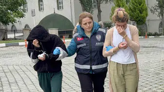 Samsun'da 100 bin liralık ziynet eşyası çalan eltiler tutuklandı