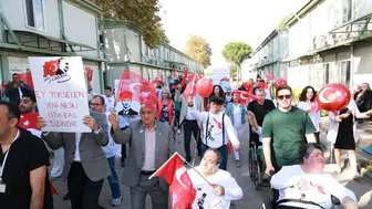 Bursa'da Cumhuriyet Coşkusu Engel Tanımadı: OBAM'dan Anlamlı Kutlama