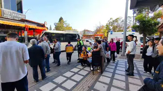 Keşan’da minibüsün çarptığı iki yaya yaralandı