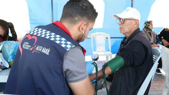Samandağ'da vatandaşlara ücretsiz sağlık taraması: Hatay genelinde 15 ilçeye yayılıyor