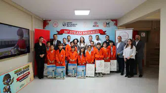 Hatay’da çocuklara robotik kodlama ve tasarım eğitimi verildi