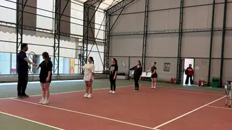Aydın’da üniversite öğrencilerine tenis kursu başladı