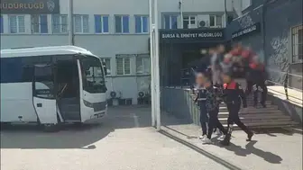 Bursa'da fuhuş operasyonu: 21 kadın kurtarıldı, 12 şüpheli gözaltına alındı