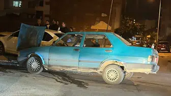 Elazığ'da iki otomobil çarpıştı: 1 kişi hastaneye kaldırıldı