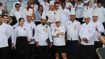 Antalya'da 3 bin şefin katıldığı 7. Uluslararası Gastronomi ve Mutfak Yıldızları Festivali başladı
