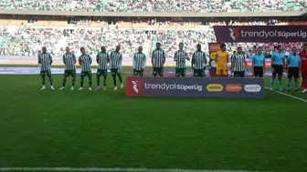 Konyaspor ilk yarıyı Awaziem'in golüyle önde kapattı