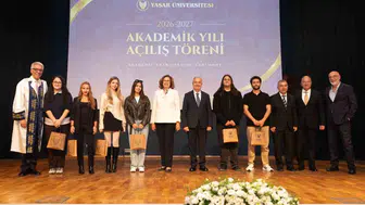 Yaşar Üniversitesi 2026-2027 akademik yılına merhaba dedi