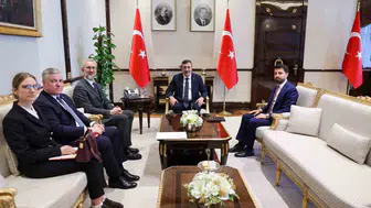 Cumhurbaşkanı Yardımcısı Yılmaz, Ukrayna Büyükelçisi ile görüştü