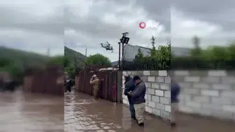 Şili'deki sel felaketinde mahsur kalanlar helikopterle kurtarıldı
