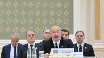 Aliyev: Hazar kıyısındaki ulaşım altyapısı Orta Asya için kritik önemde