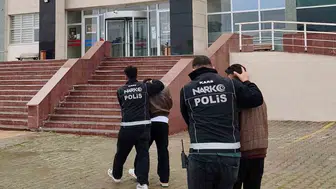 Kars'ta uyuşturucu operasyonunda 2 şüpheli tutuklandı