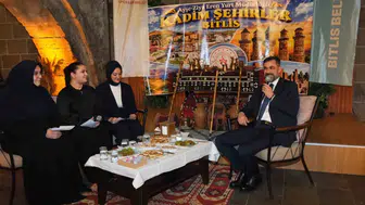 Bitlis'te üniversite öğrencileri kültür ve kardeşlik buluşmasında bir araya geldi
