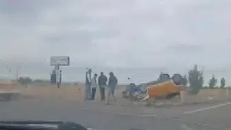 Diyarbakır'da kamyon ile taksi çarpıştı: 1 yaralı