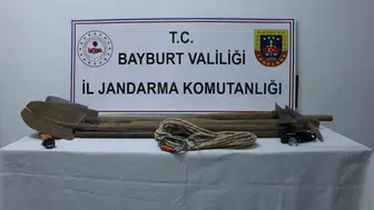 Bayburt’ta izinsiz kazı yaparken 6 şüpheli suçüstü yakalandı