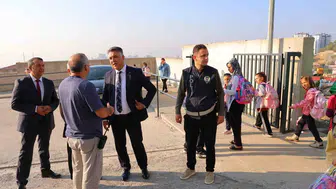 Kahramanmaraş’ta polisler okullarda güvenlik görevi yapıyor