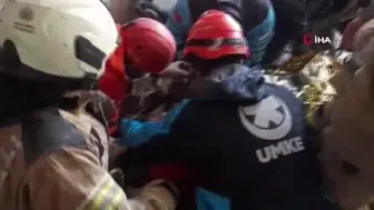Maltepe'de çöken binadan çocuk kurtarıldı