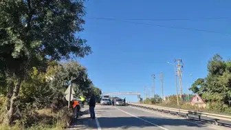 Tekirdağ'da enerji nakil hattı nedeniyle yol trafiğe kapatıldı