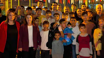 Şehitkamil'de Eydibaba Mahallesi'ne yeni yaşam alanı: Başkan Yılmaz gençlerle sahaya indi