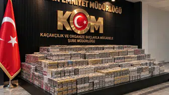 Mardin'de durdurulan araçlarda 12 bin 900 paket kaçak sigara ele geçirildi