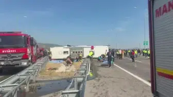 Manisa’da tır ile yolcu otobüsü çarpıştı: 11 ölü, 26 yaralı