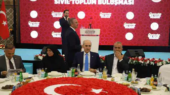 TBMM Başkanı Numan Kurtulmuş Gaziantep’te sivil toplum buluşmasına katıldı