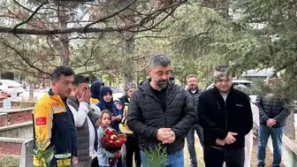 Eskişehir'de görev şehidi ambulans şoförü Halis Alan dualarla anıldı