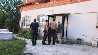 İnegöl'de 63 yaşındaki adam evinde ölü bulundu
