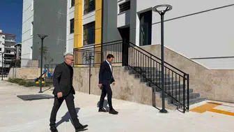 Buharkent’teki 24 sınıflı Kamilpaşa İlkokulu inşaatında sona gelindi