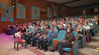Esenyurt'ta Cumhuriyet'in 103. yıl dönümü klasik Türk müziği konseriyle kutlandı
